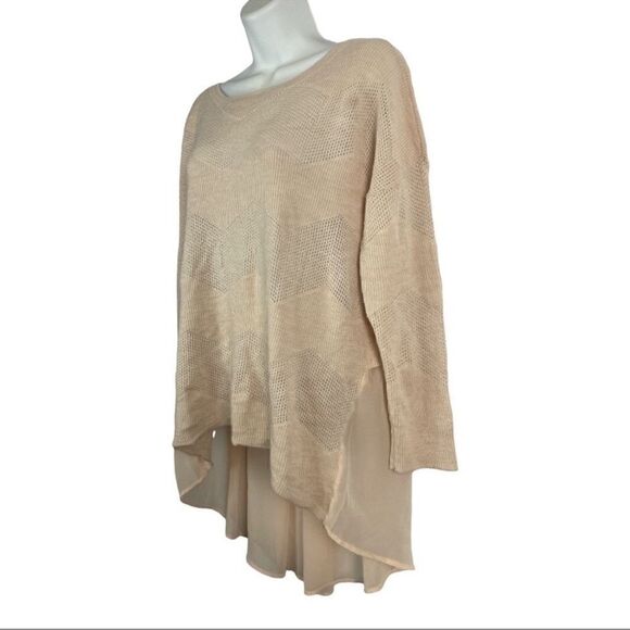 Moth High Low Top Size XL - Picture 2 of 6